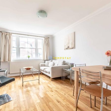 Perfect Spot In Central Windsor & Free Parking! Luaran gambar